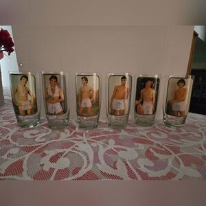 Vintage Peek-A-Boo Adult Drinking Glasses
